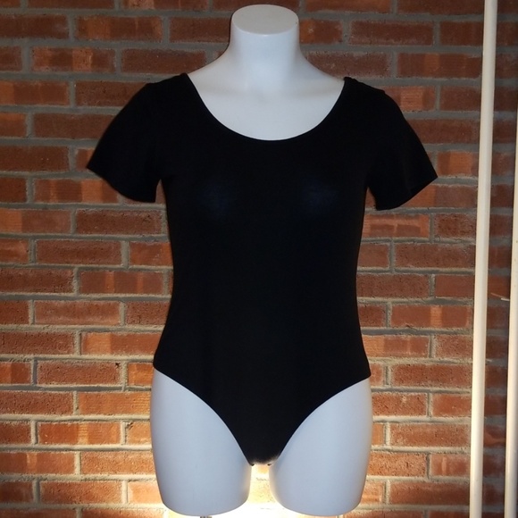 Forever 21 Tops - Forever 21 Plus Scoop Neck Bodysuit